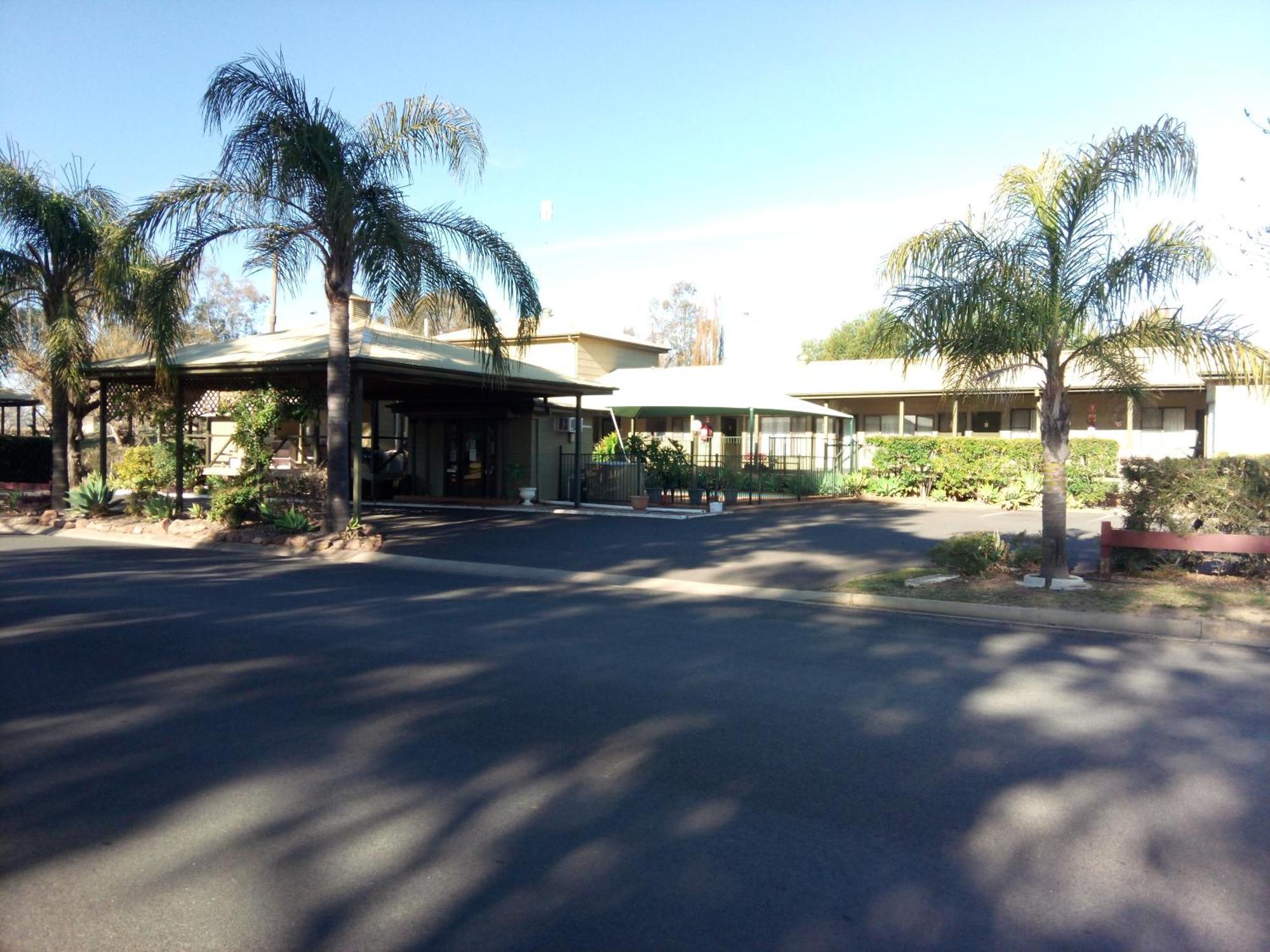 Lake Forbes Motel Exterior foto